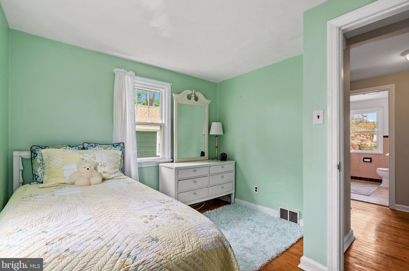 1834 Wayne Ave, Haddon Heights NJ  08035-1036 exterior