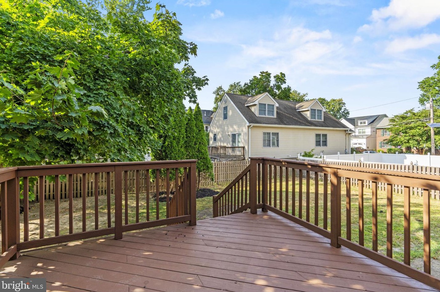 307 Cooper St, Camden NJ  08102-1116 exterior