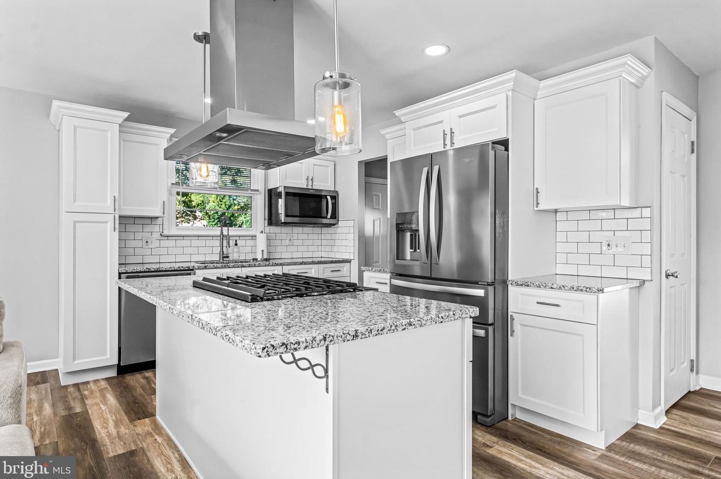 401 White Horse Pike, Haddon Heights NJ 08035-1925 exterior