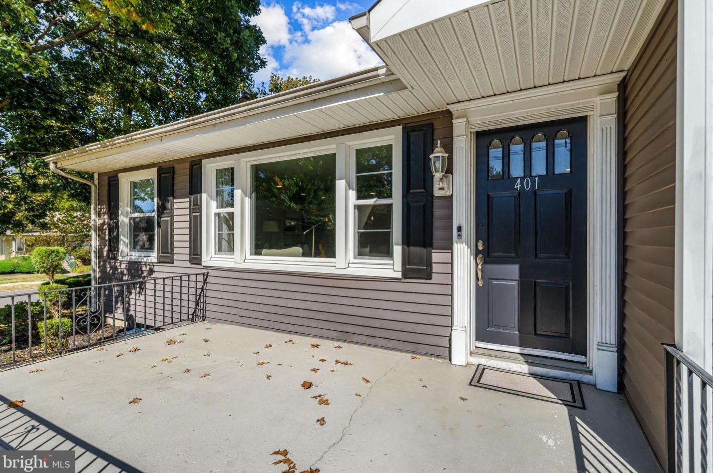 401 White Horse Pike, Haddon Heights NJ 08035-1925 exterior