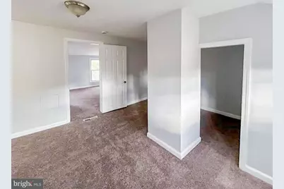 17 W Buckingham Avenue, Mount Ephraim, NJ 08059 - Photo 17