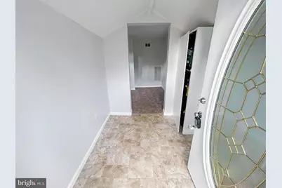 17 W Buckingham Avenue, Mount Ephraim, NJ 08059 - Photo 3