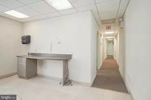 526 Cooper St, Camden, NJ 08102 - Photo 11