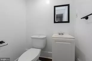 513 Benson St, Camden, NJ 08103 - Photo 15