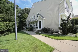 1801 Beacon Hill Dr, Sicklerville, NJ 08081 - Photo 1