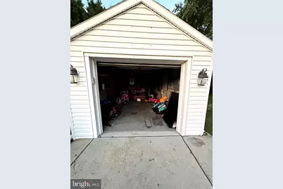 241 Warren Avenue, Bellmawr, NJ 08031 - Photo 7