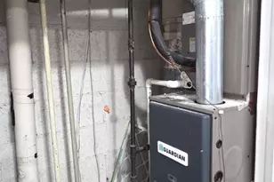 15 Lawrence Ct, Sicklerville, NJ 08081 - Photo 17