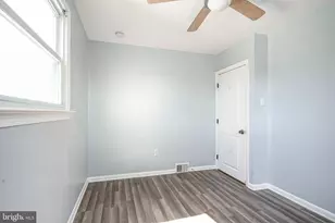 512 E Church St, Gloucester Township, NJ 08012 - Photo 11