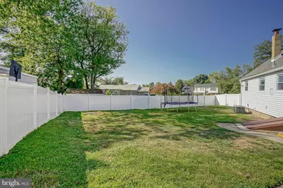 512 E Church Street, Gloucester Township, NJ 08012 - Photo 21