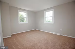 27 W Kennedy Dr, Clementon, NJ 08021 - Photo 23