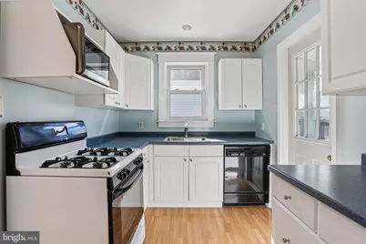 117 E Holly Avenue, Haddon Township, NJ 08107 - Photo 9