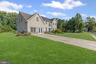 1 Cardinal Ln, Sicklerville, NJ 08081 - Photo 3