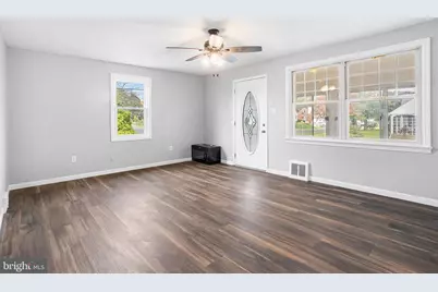 13 S Brill Avenue, Berlin, NJ 08009 - Photo 7