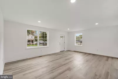 19 E 2nd Avenue, Pine Hill, NJ 08021 - Photo 11