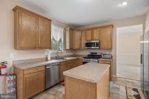 6 Twisting Ln, Sicklerville, NJ 08081 - Photo 11