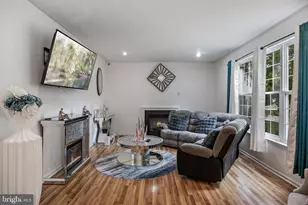 6 Twisting Ln, Sicklerville, NJ 08081 - Photo 17