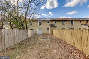 555 W Loch Lomond Dr, Sicklerville, NJ 08081 - Photo 19