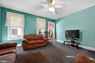 15 Koehler St, Gloucester City, NJ 08030 - Photo 7