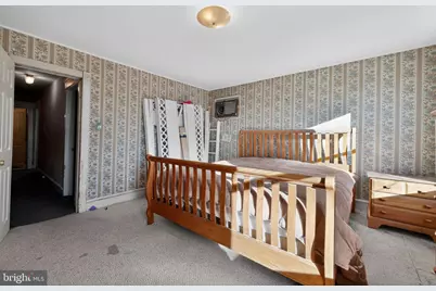 15 Koehler Street, Gloucester City, NJ 08030 - Photo 13