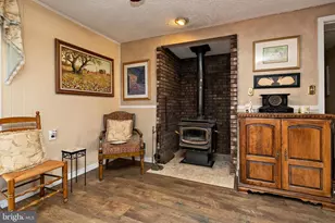 46 Roosevelt Ave, Mount Ephraim, NJ 08059 - Photo 9