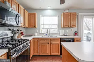 63 Charleston Dr, Sicklerville, NJ 08081 - Photo 9