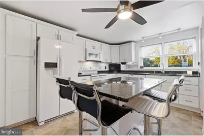 21 Baptist Lane, Gloucester Township, NJ 08012 - Photo 15