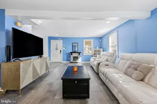 21 Baptist Ln, Gloucester Township, NJ 08012 - Photo 7