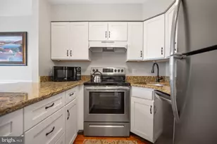 135 Kings Croft, Cherry Hill, NJ 08034 - Photo 7