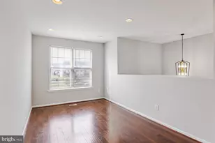 67 Tailor Ln, Sicklerville, NJ 08081 - Photo 9