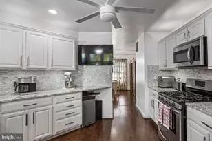 38 Lincoln Ave, West Collingswood Heights, NJ 08059 - Photo 9