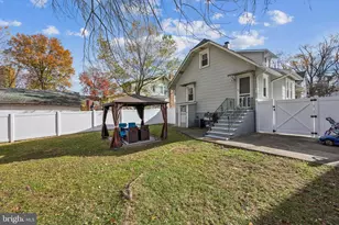 405 Austin Ave, Barrington, NJ 08007 - Photo 21