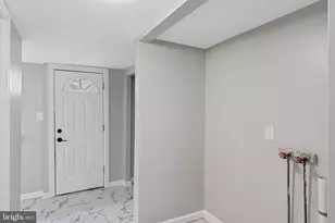 225 Market St, Gloucester City, NJ 08030 - Photo 11