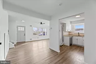 13 Lamont Ct, Sicklerville, NJ 08081 - Photo 17