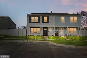 13 Lamont Ct, Sicklerville, NJ 08081 - Photo 1