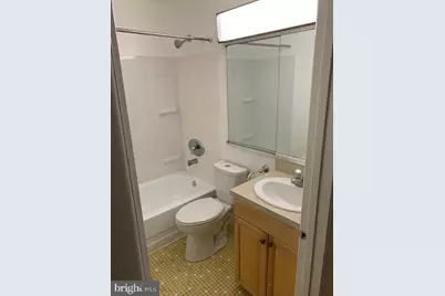 37 Chiswick Drive, Lindenwold, NJ 08021 - Photo 9