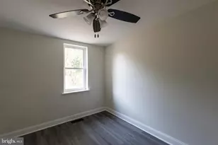 746 Pine St, Camden, NJ 08103 - Photo 9