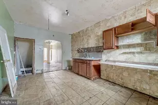 1308 S 4th St, Camden, NJ 08104 - Photo 7