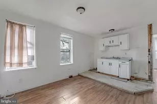 1326 Princess Ave, Camden, NJ 08103 - Photo 17