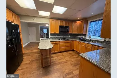 555 Velde Avenue, Pennsauken, NJ 08110 - Photo 11