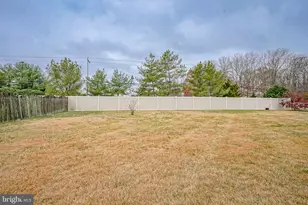 142 White Cedar Dr, Sicklerville, NJ 08081 - Photo 45