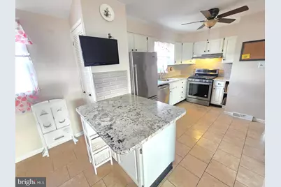 154 Sunnyside Lane, Bellmawr, NJ 08031 - Photo 13