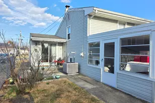 154 Sunnyside Ln, Bellmawr, NJ 08031 - Photo 5