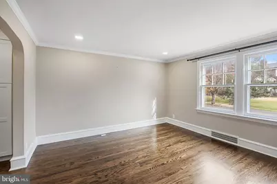 113 W Albertson Avenue, Haddon Township, NJ 08108 - Photo 5