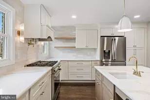 113 W Albertson Ave, Haddon Township, NJ 08108 - Photo 13