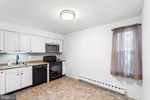 302 Bromley Estate, Pine Hill, NJ 08021 - Photo 9