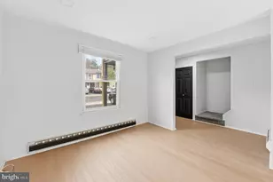 548 W Loch Lomond Dr, Sicklerville, NJ 08081 - Photo 5