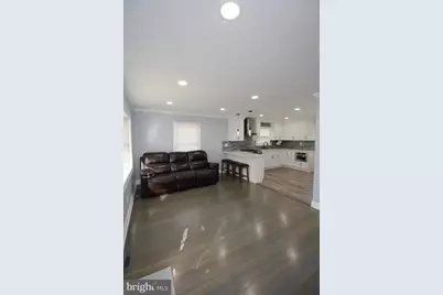 300 Cressmont Avenue, Gloucester Township, NJ 08012 - Photo 7