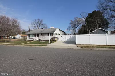 300 Cressmont Avenue, Gloucester Township, NJ 08012 - Photo 5