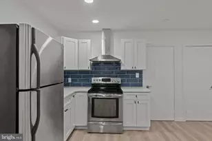 14 N Broadway, Gloucester City, NJ 08030 - Photo 3