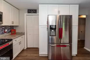421 E Maple Ave, Lindenwold, NJ 08021 - Photo 9